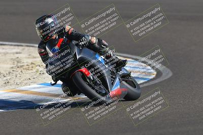 media/Nov-01-2025-TrackDaz (Sat) [[2b4d5192bc]]/A Group/2pm (Turn 6)/